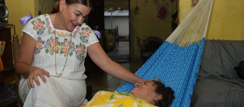 CECI PATRÓN VISITA A BENEFICIARIA DE MÉDICO A DOMICLIO