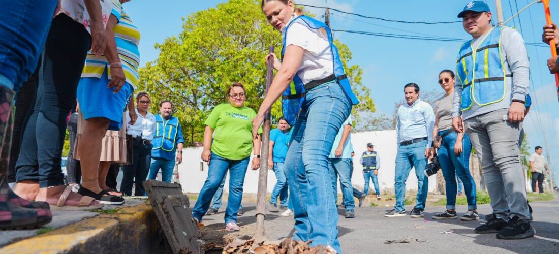 SE ATIENDE CALLE POR CALLE PARA EVITAR INUNDACIONES: CPL