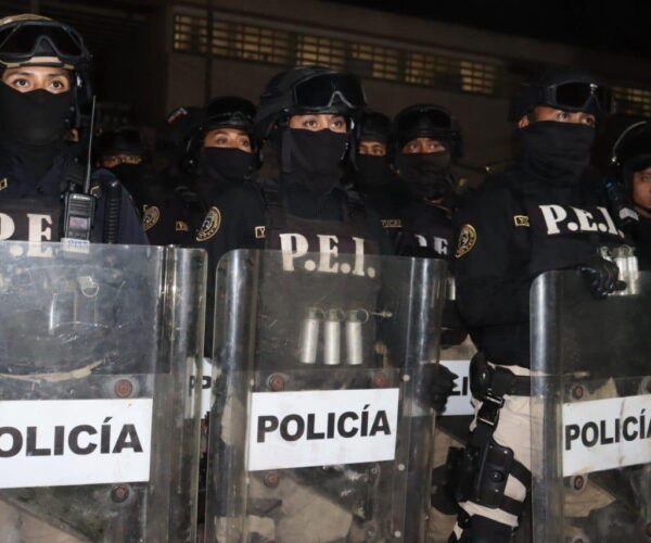 OEPERATIVO SORPRESA EN EL CERESO DE MÉRIDA