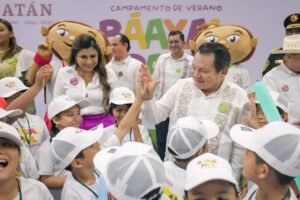 HUACHO INAUGURA EL BÁAXAL PAAL RENACIMIENTO