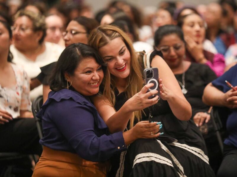 “VOCES POR LA IGUALDAD Y CONTRA LAS VIOLENCIAS”
