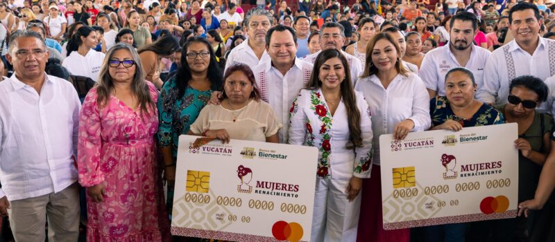 MADRES AUTÓNOMAS RECIBEN “TARJETA ELVIA CARRILLO”
