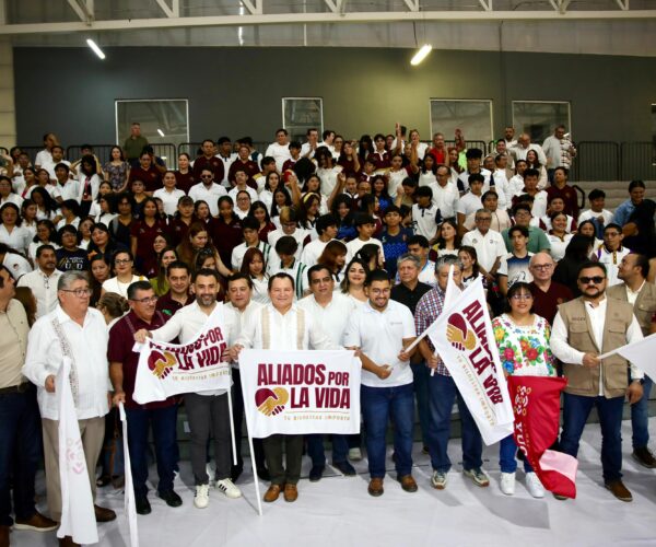 HUACHO INAUGURÓ EL PRIMER ENCUENTRO  ESTUDIANTIL