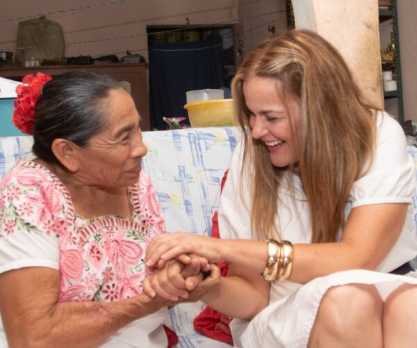 POR UNA ATENCIÓN MÉDICA MÁS ACCESIBLE