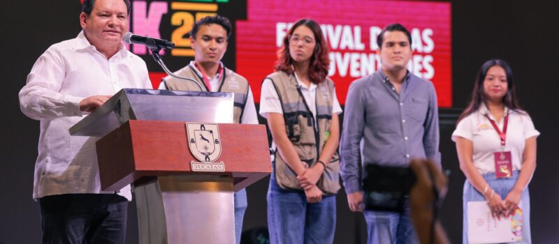 GOBERNADOR INAUGURA EL MUCH´IK DE LAS JUVENTUDES