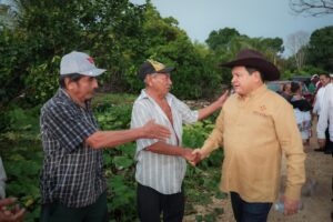 HUACHO IMPULSA EL PROGRAMA CAMINOS RENACIMIENTO