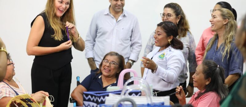 CECI PATRÓN INAUGURA NUEVO CENTRO APRENDE