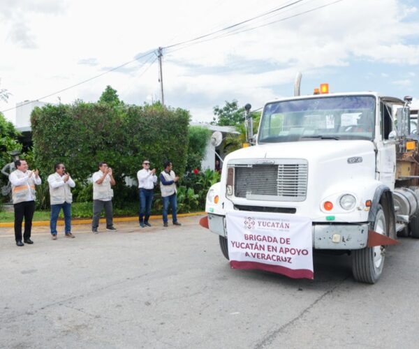 BRIGADA YUCATECA EN APOYO A VERACRUZ