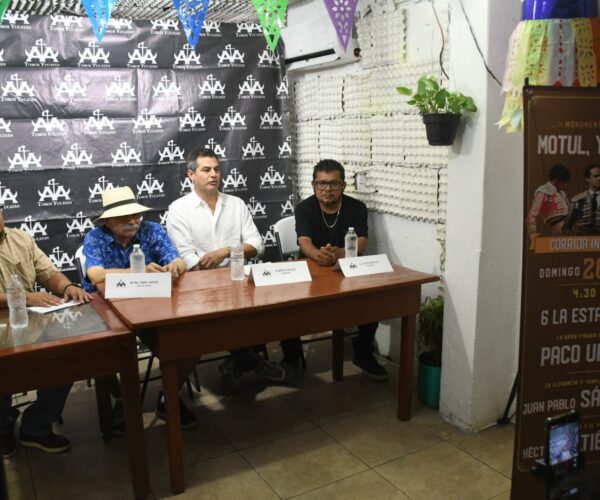 PRESENTAN EL CARTEL INTERNACIONAL DE LA MONUMENTAL AVILÉS