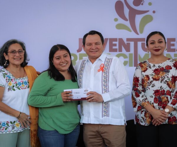 BECAS JUVENTUDES LLEGA A LA UTM