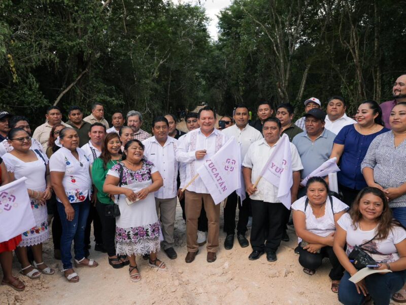BANDERAZO A LA CONSTRUCCIÓN DEL CAMINO X’TUT-SISBICHÉN