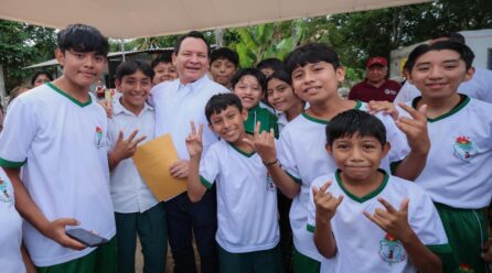 HUACHO DIÓ EL BANDERAZO EN TEKAL DE VENEGAS
