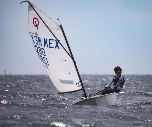 SE PREVÉ LA LLEGADA DE MILES DE ATLETAS