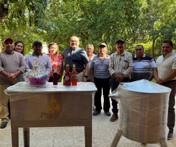 MIEL DE LAS TRES CULTURAS RECIBEN APOYO