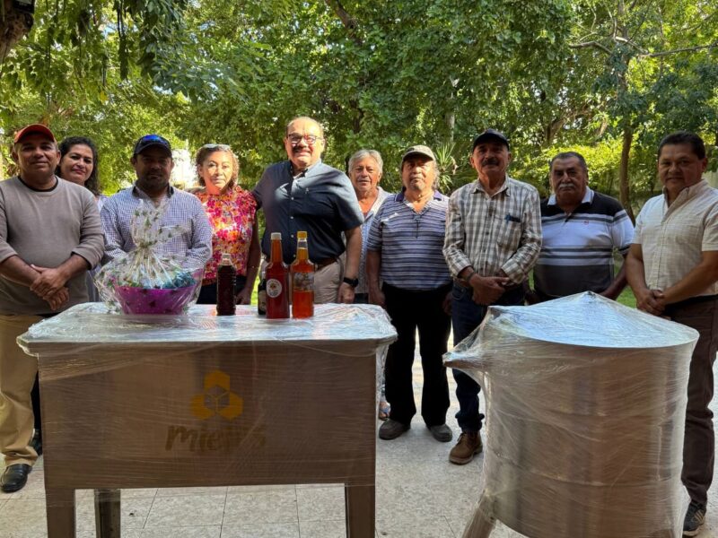 MIEL DE LAS TRES CULTURAS RECIBEN APOYO