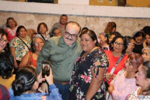 RAMÍREZ MARÍN PRESIDE CONVIVENCIA NAVIDEÑA