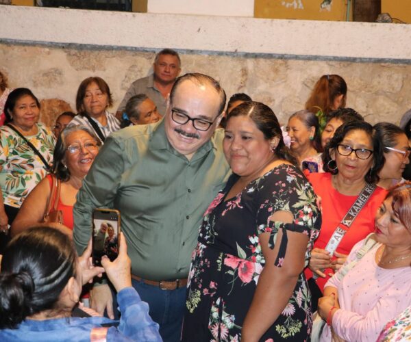 RAMÍREZ MARÍN PRESIDE CONVIVENCIA NAVIDEÑA