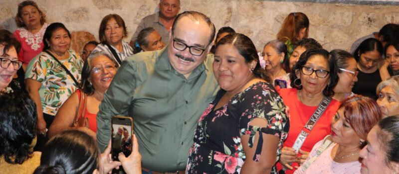 RAMÍREZ MARÍN PRESIDE CONVIVENCIA NAVIDEÑA