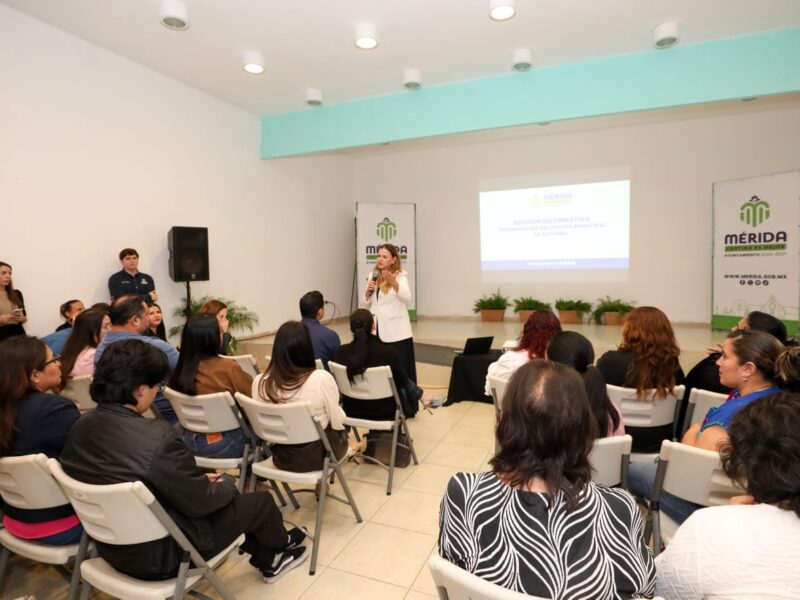 PRIMERA REUNIÓN CON LA SOCIEDAD CIVIL