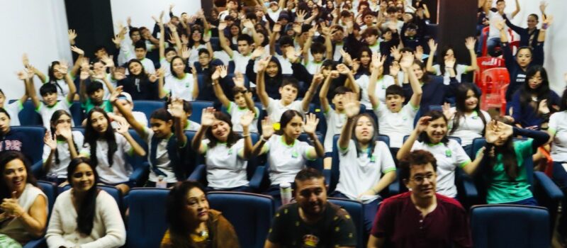 ESTUDIANTES VIAJAN CON “EL COLIBRÍ”