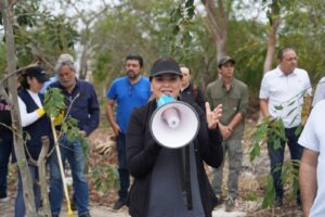 LAS Y LOS MERIDANOS CUIDAN Y MEJORAN SU CIUDAD:CPL