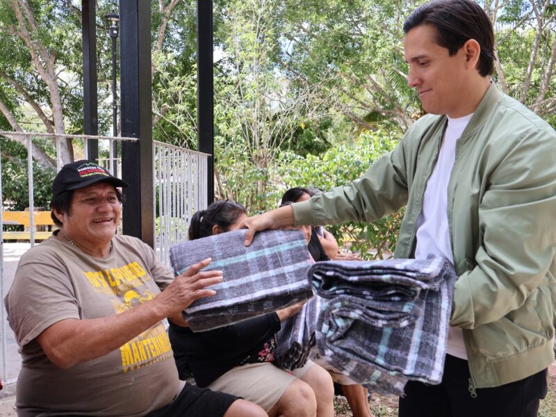 EN BENEFICIO DE LAS COMISARÍAS