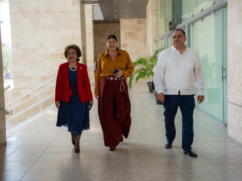 TRES MAGISTRADOS CONCLUYEN SU VIDA LABORAL