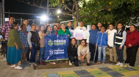 AYUNTAMIENTO Y VECINOS CUIDAN ESPACIOS PÚBLICOS.