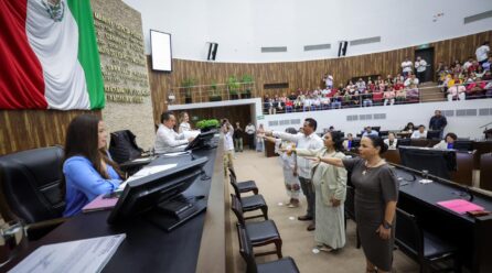 RENACIMIENTO MAYA SINÓNIMO DE AVANCE