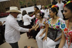 DISTINCIÓN REPRESENTA UN ACTO DE JUSTICIA CULTURAL