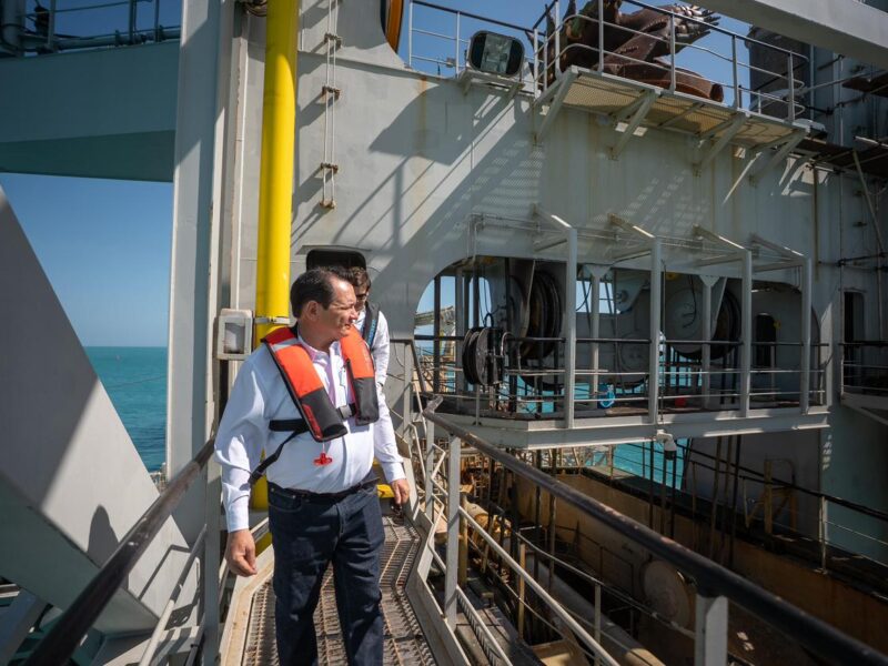 HUACHO SUPERVISA LA FASE FINAL DEL DRAGADO