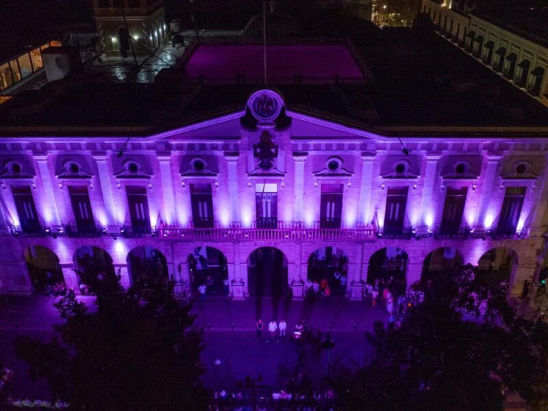 GOBIERNO DE HUACHO REFRENDA SU COMPROMISO CON LAS MUJERES