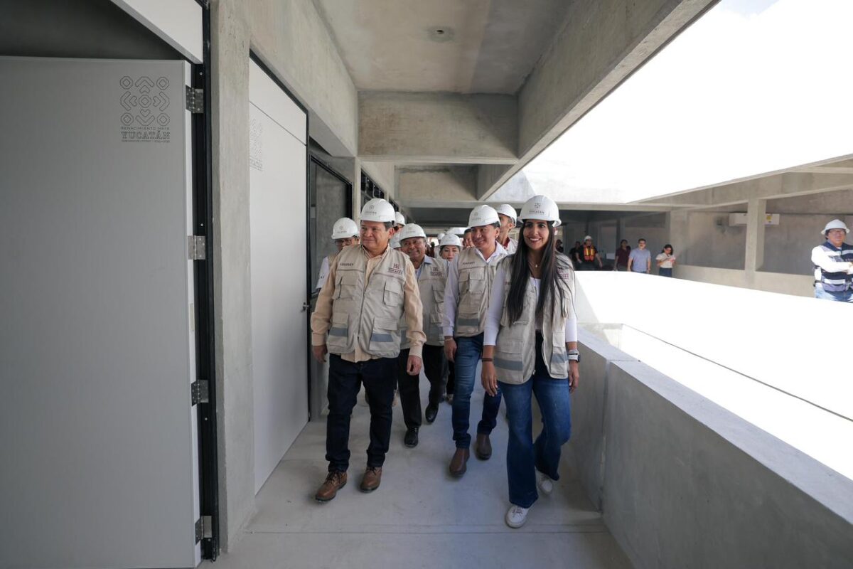 GOBERNADOR SUPERVISA AVANCES FINALES