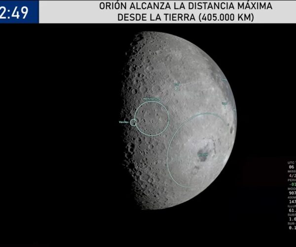 LA TRIPULACIÓN DE LA MISIÓN ARTEMIS YA SOBRE LA LUNA