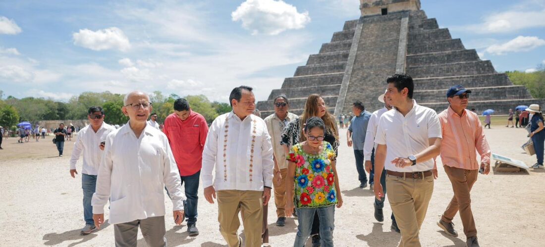 AVANZA LA REORGANIZACIÓN COMERCIAL EN CHICHÉN ITZÁ