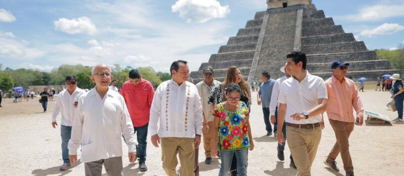 AVANZA LA REORGANIZACIÓN COMERCIAL EN CHICHÉN ITZÁ