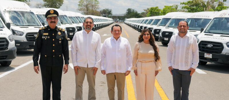 GOBIERNO ENTREGA NUEVAS UNIDADES DE TRASLADO