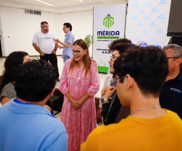 MÉRIDA SE CONSTRUYE CON SUS IDEAS, TALENTO Y CPACIDAD: CPL