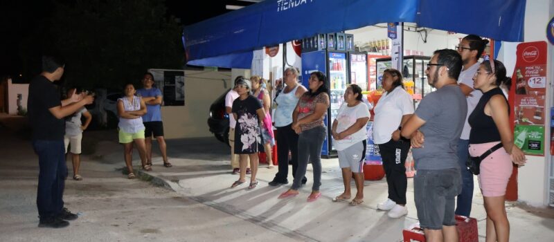 REGIDOR DE MORENA ATIENDE PETICIONES EN VILLAS CAUCEL