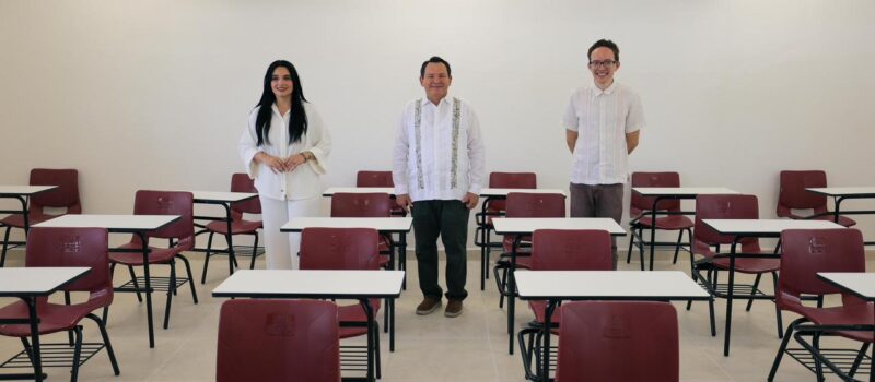 GOBERNADOR INAUGURÓ CINCO AULAS EQUIPADAS