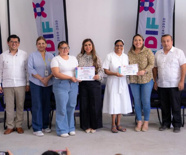DIF YUCATÁN CLAUSURA JORNADA DE CAPACITACIONES