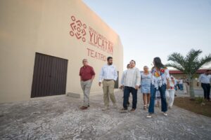 GOBIERNO REHABILTA CASA DE LA CULTURA DE TEKIT