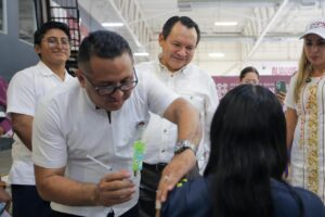 LA SALUD NOS UNE Y ES UN DERECHO DE TODAS Y TODOS