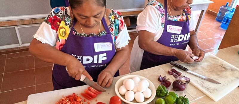 TALLERES DE ALIMENTACIÓN PARA FAMILIAS YUCATECAS