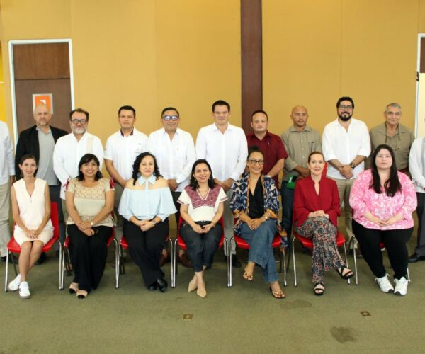 PRIMER COMITÉ PARA SALVAGUARDAR EL PATRIMONIO CULTURAL