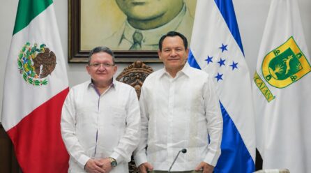 REUNIÓN PARA ESTRECHAR LAZOS COMERCIALES Y CULTURALES