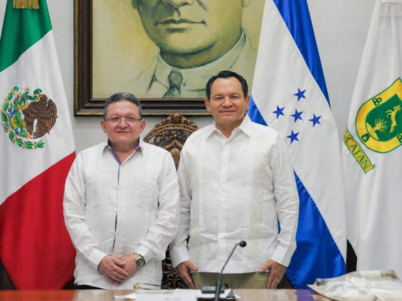REUNIÓN PARA ESTRECHAR LAZOS COMERCIALES Y CULTURALES
