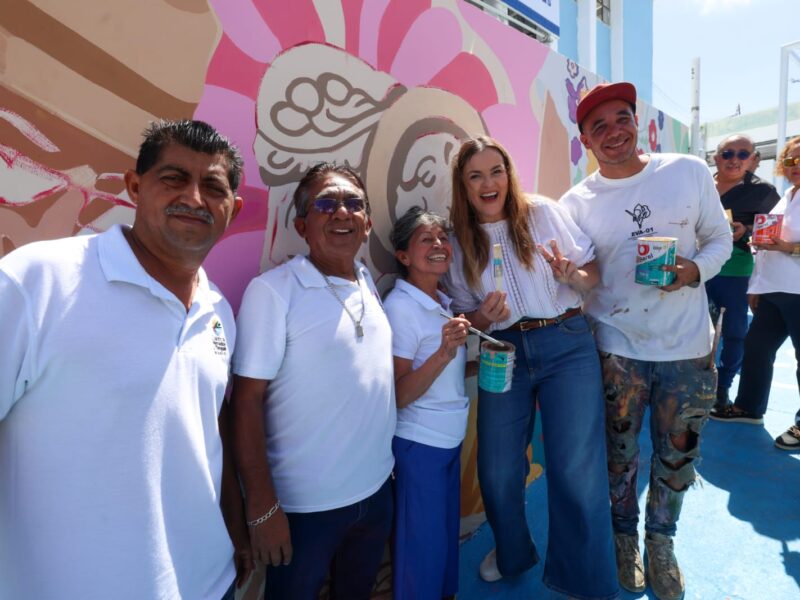 MURAL COMUNITARIO EN LUCAS DE GÁLVEZ
