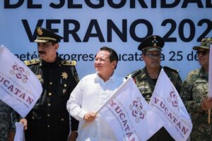 GOBERNADOR DA BANDERAZO AL OPERATIVO VACACIONAL