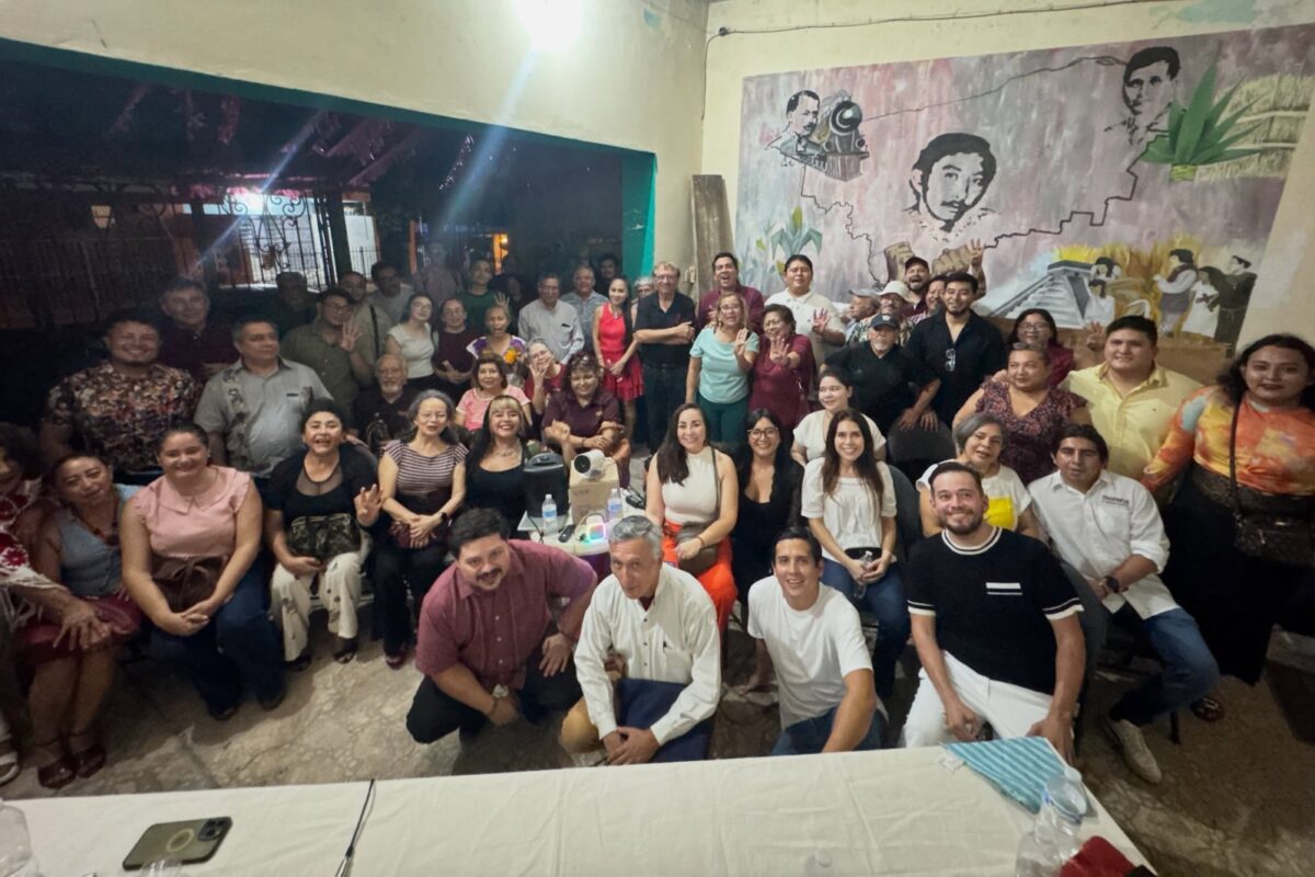 SE REALIZA CONVERSATORIO EN LA SEDE DE MORENA